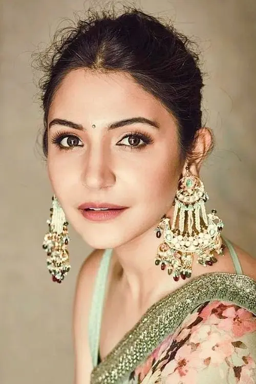  Anushka Sharma