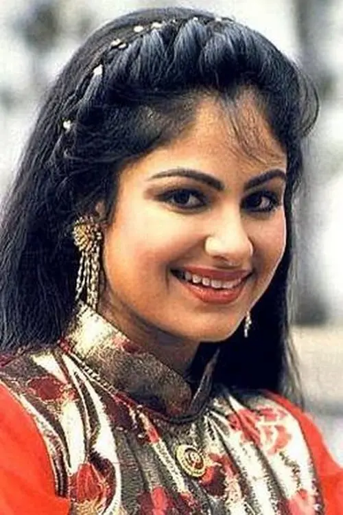  Ayesha Jhulka