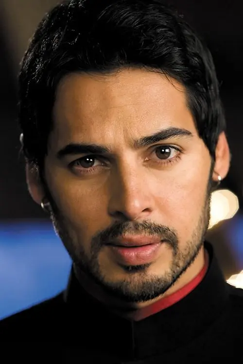  Dino Morea