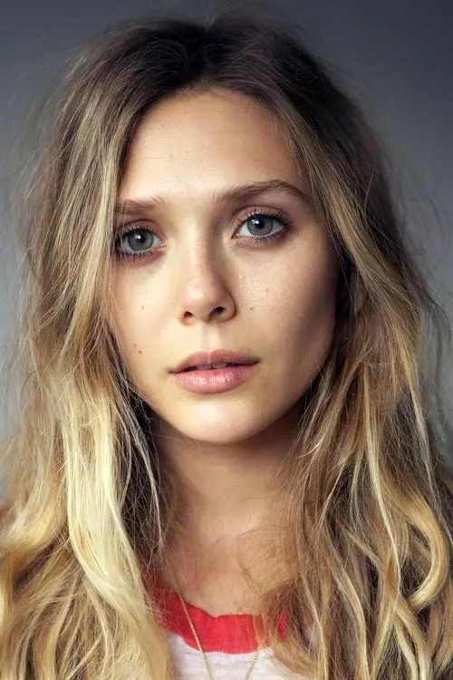  Elizabeth Olsen