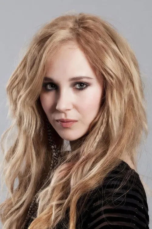  Juno Temple