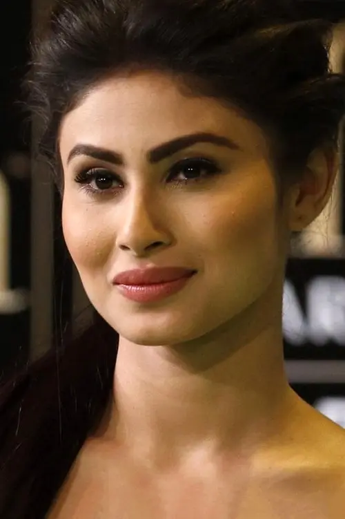  Mouni Roy