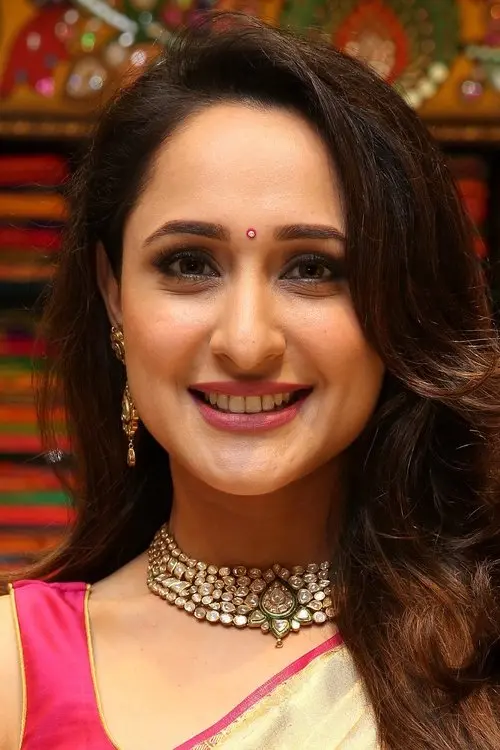  Pragya Jaiswal