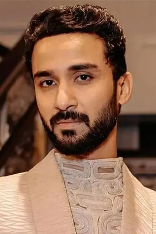  Raghav Juyal