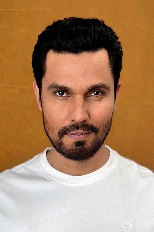  Randeep Hooda