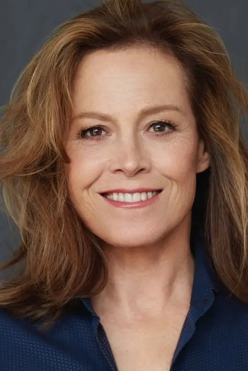  Sigourney Weaver